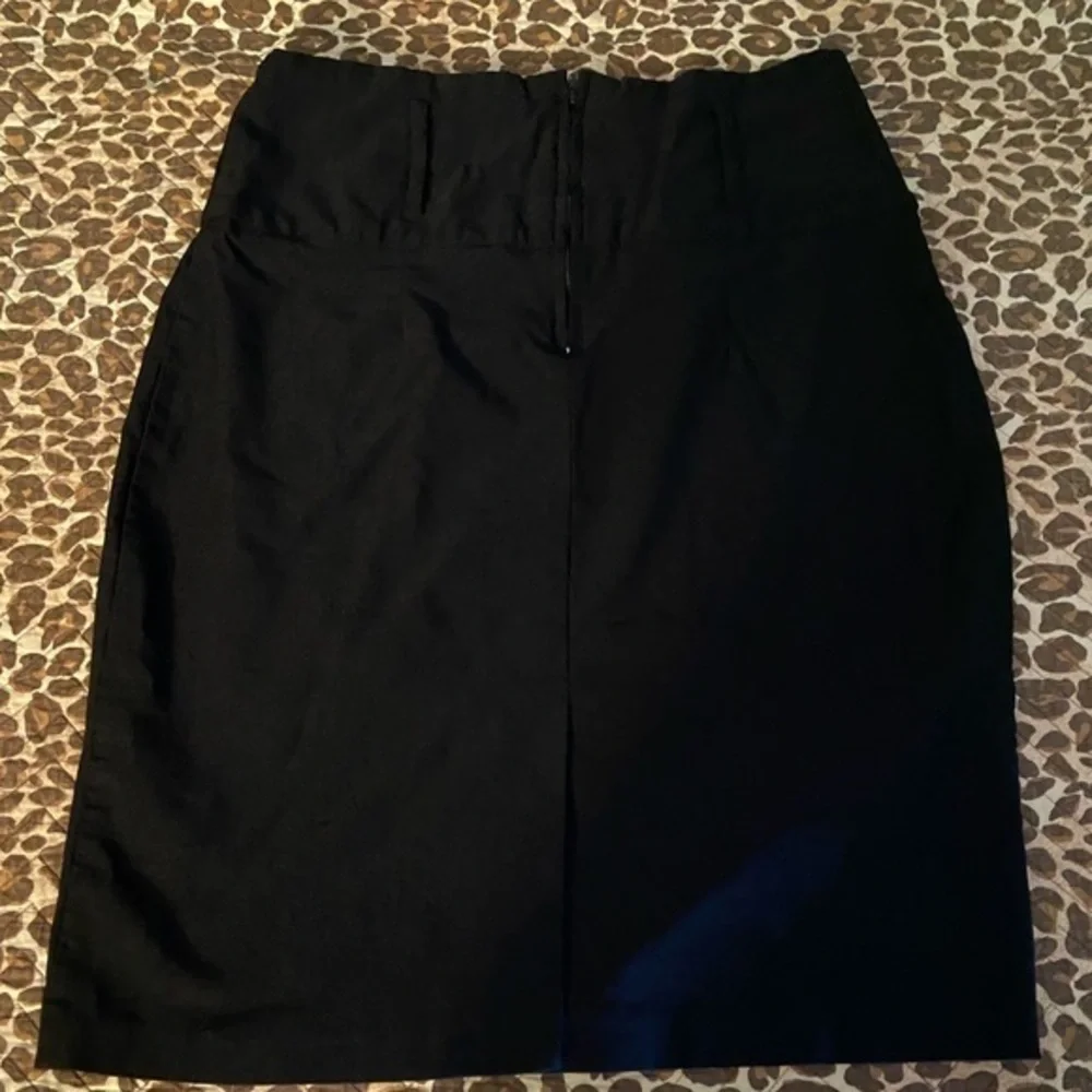 Great Black Stretch Skirt Zipper Back